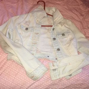 light denim wash jean jacket